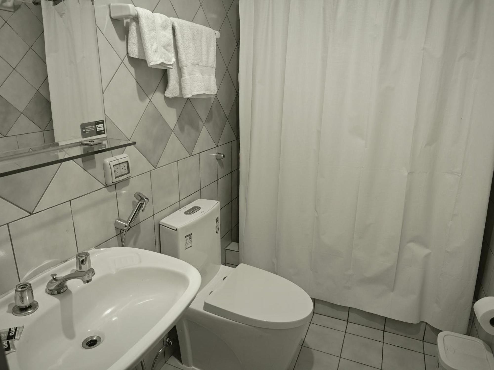 Hotel San Isidro Inn Lima Cameră foto